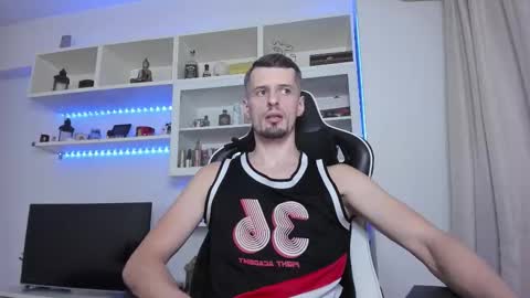 Todd online show from September 25, 5:28 am