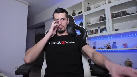 Todd online show from February 25, 7:09 am