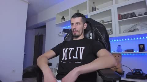 Todd online show from December 3, 8:06 pm