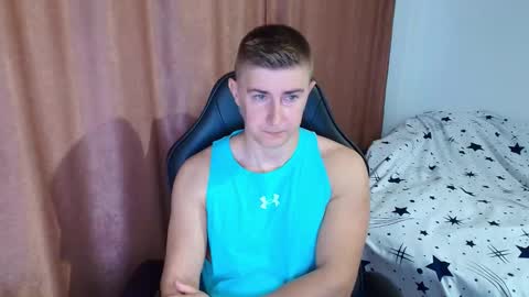 todhorny987 online show from February 2, 4:11 am