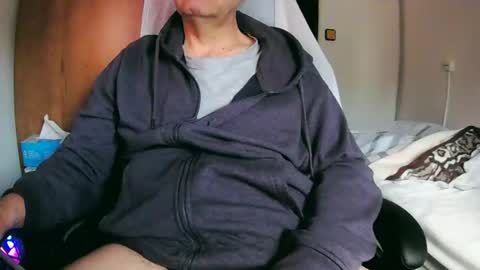 tolon408472 online show from March 12, 6:51 am