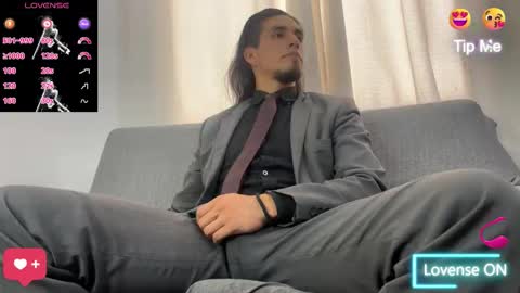 TOM online show from November 20, 3:33 pm