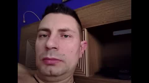 tom_horny84 online show from March 22, 10:09 am