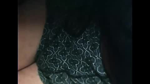 Snapshot of tomas0000 chatting on December 3, 3:44 pm thomi online show from December 3, 3:44 pm