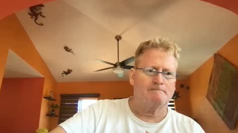 Hola online show from February 17, 6:29 pm