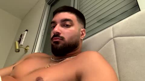 tomerbg798 online show from June 7, 10:50 pm
