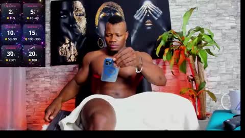 Tom Mike online show from January 11, 2:30 am