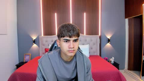 Tommy  online show from October 29, 3:42 am