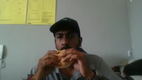 Tommy Vercetti online show from January 23, 9:39 am