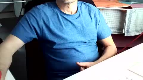 Snapshot of tomtom02029 chatting on January 24, 10:21 am Tom online show from January 24, 10:21 am