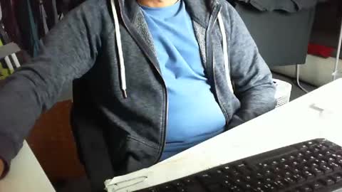 Snapshot of tomtom02029 chatting on September 10, 12:15 pm Tom online show from September 10, 12:15 pm