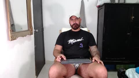 Tomas jhonson online show from January 28, 8:15 pm