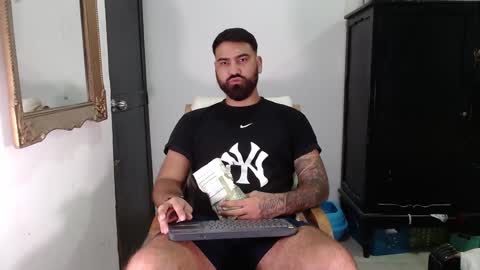 Tomas jhonson online show from January 13, 8:04 pm