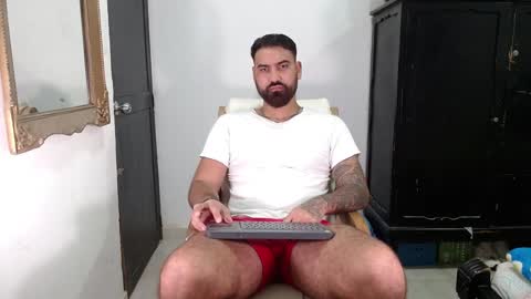 Tomas jhonson online show from December 30, 8:04 pm