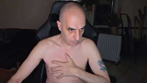 toninspektor online show from November 15, 8:22 pm