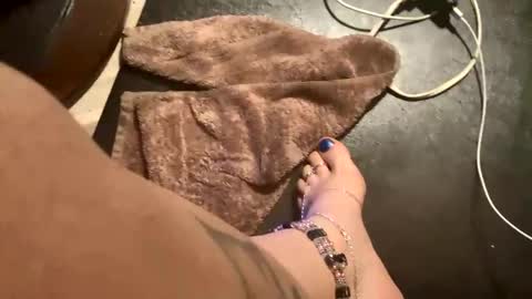 Toni online show from March 16, 6:39 am