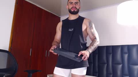 tony online show from March 10, 10:27 pm