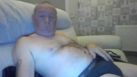 tonygibbson62 online show from September 14, 10:34 pm