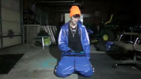 SagMeOreduceMe online show from November 30, 8:38 am