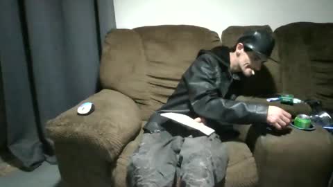 SagMeOreduceMe online show from September 8, 8:19 pm