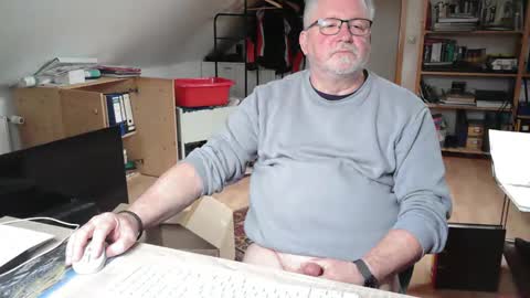 toto758 online show from October 13, 11:49 am