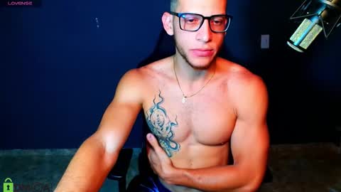 TRAVIS. online show from September 16, 9:10 am