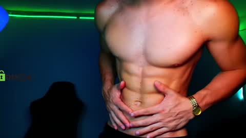 TRAVIS. online show from December 4, 10:30 pm