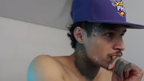 - trieone online show from January 31, 6:24 am