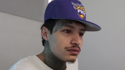 - trieone online show from December 18, 3:00 pm