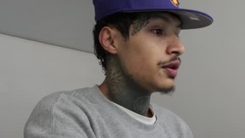 - trieone online show from January 4, 10:05 am