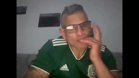 Ramiro online show from February 2, 4:05 am