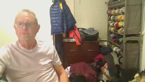 Troffer online show from February 13, 3:35 am