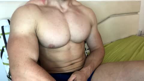 Troncq online show from November 4, 9:43 am