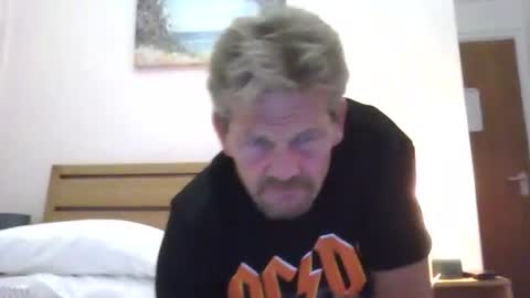 ttb2769 online show from October 25, 11:06 pm