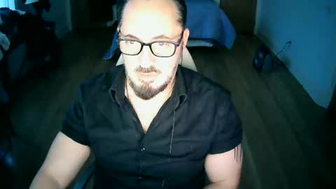 tuscan_taurus online show from February 15, 11:40 am