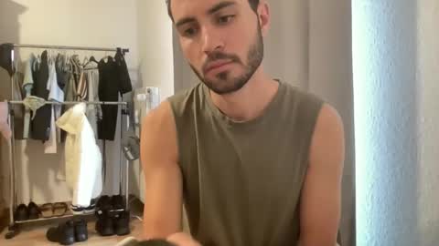 Snapshot of twikboy chatting on October 13, 8:31 am Twinkboy online show from October 13, 8:31 am