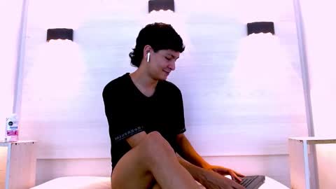 samu online show from December 5, 2:24 pm