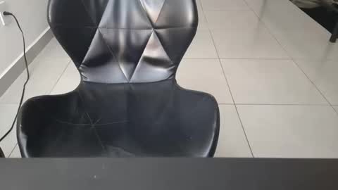 twink_sweetboy online show from December 27, 3:42 am