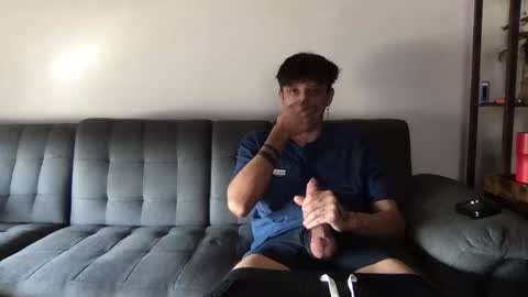 Derrick online show from November 19, 9:58 pm