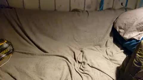 Snapshot of twistedblizzy chatting on December 21, 2:26 pm TwistedBlizzy online show from December 21, 2:26 pm