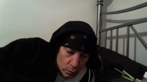 twistedvanilla online show from January 9, 11:48 am