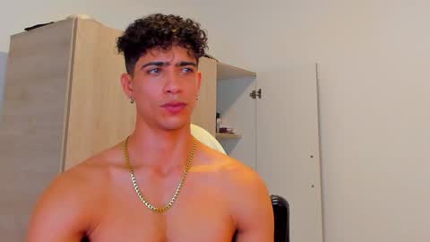     online show from December 17, 6:56 am