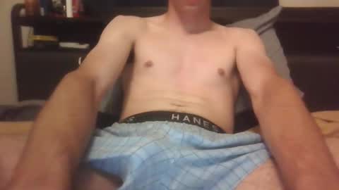 tylerrrr0429 online show from May 31, 2:01 am
