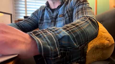 ukclive online show from February 3, 8:35 am