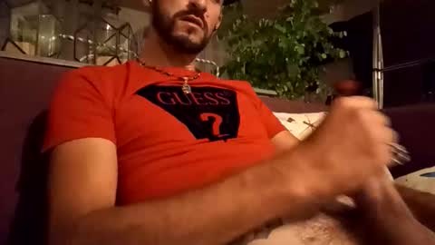 uli9900 online show from April 27, 7:49 am