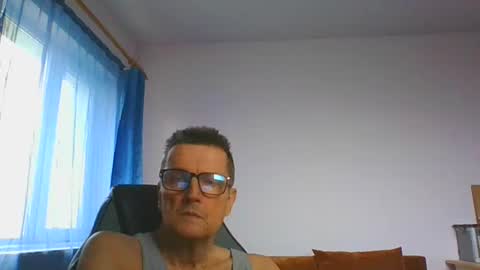 ulmeni4 online show from December 22, 12:24 pm