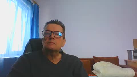 ulmeni7 online show from January 7, 11:48 am