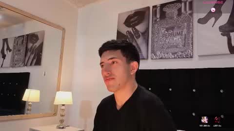 un_sluttyy online show from March 13, 12:02 pm