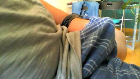 uncutboy82 online show from September 13, 9:54 am