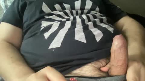 Snapshot of uncutdude321 chatting on February 6, 8:18 am uncutdude321 online show from February 6, 8:18 am